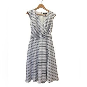 Lauren Ralph Lauren Dress A-Line Striped Knee Length Size 4